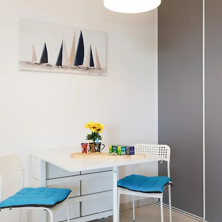 Les Pins Bleus Appartement *