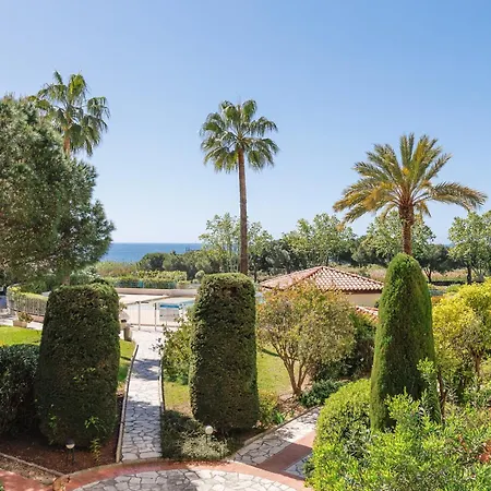 Daire Les Pins Bleus *